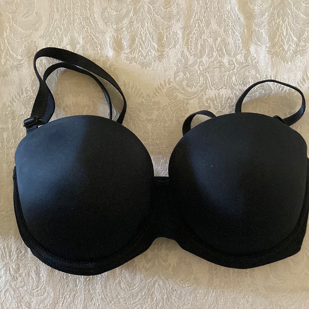 Pink by Victoria Secret “Wear Everywhere” push up bra.